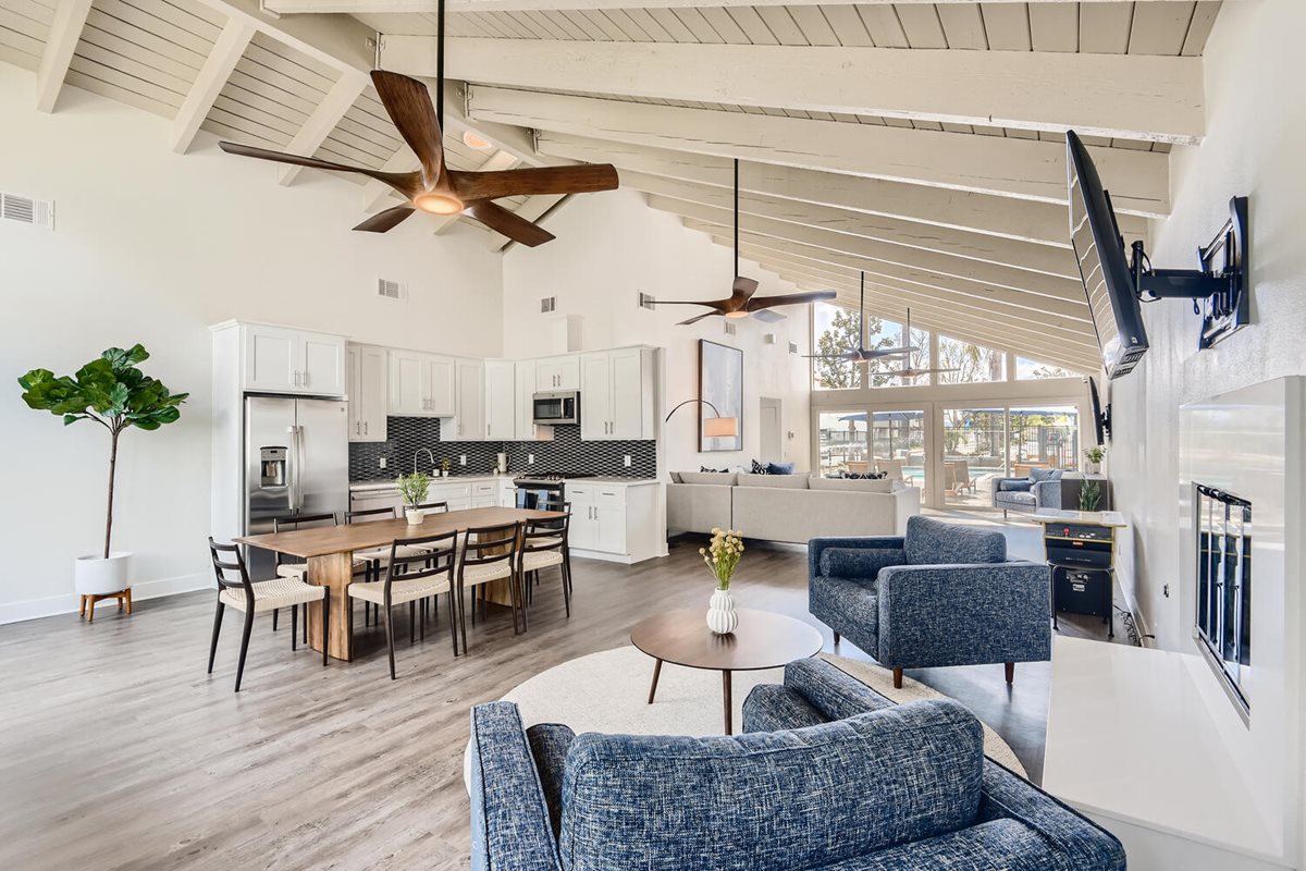 Azul Apartments